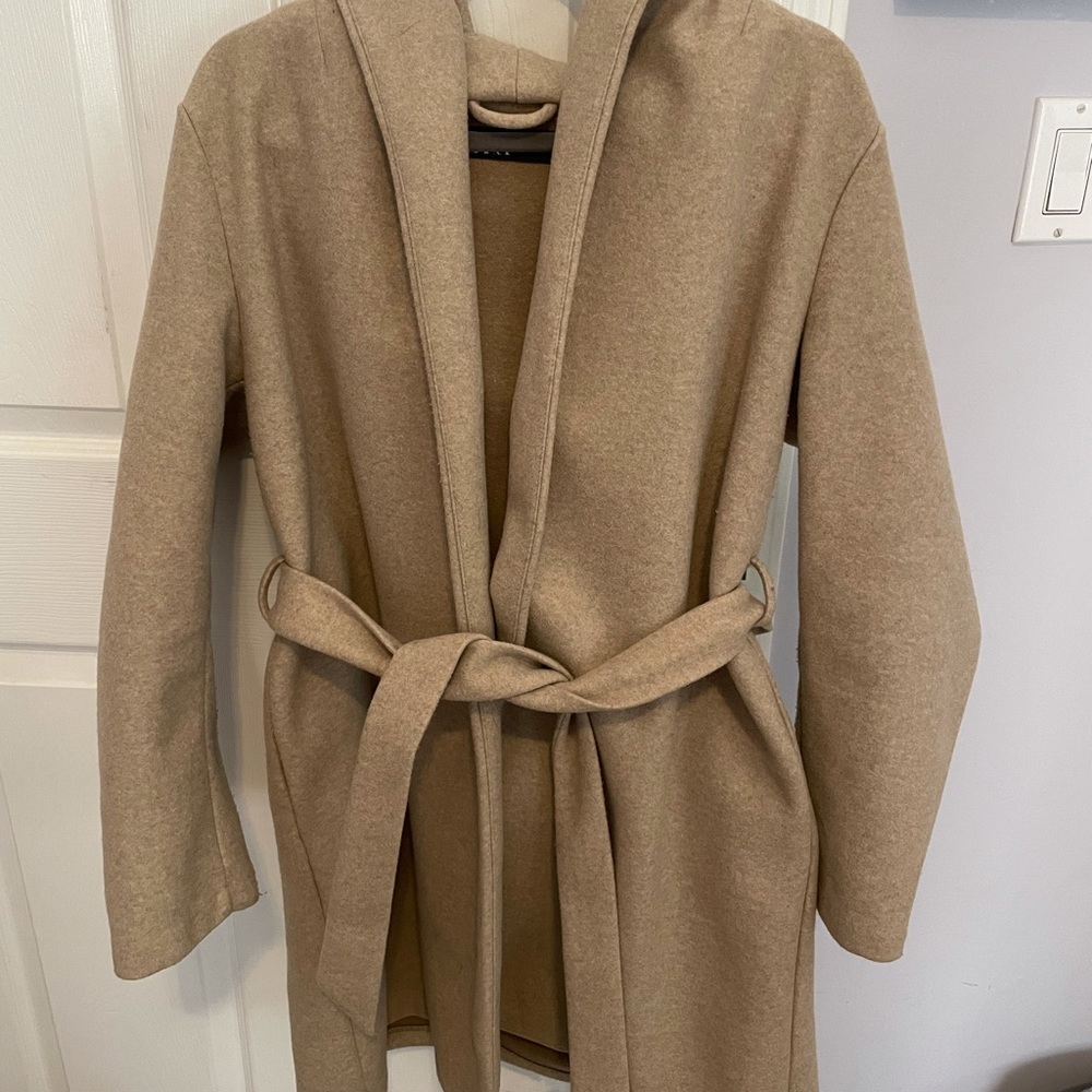 Beige Zara jacket with hood and tie belt